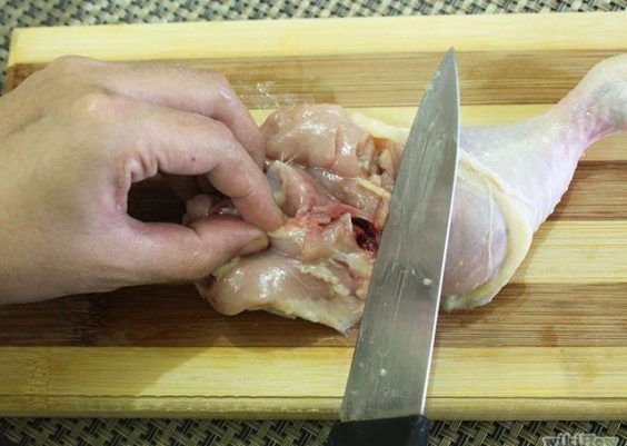 Como cortar corretamente um frango
