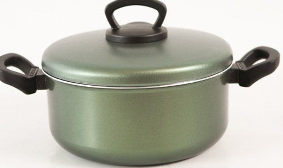 Os erros mais comuns no uso de panelas antiaderentes