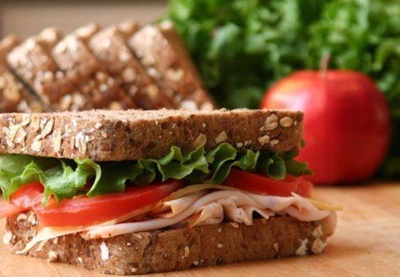 Lanches entre as refeições: conheça opções saudáveis