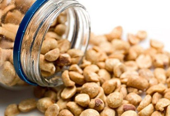 Amendoim e amêndoa: qual escolher?