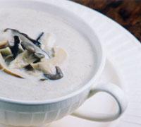 Sopa cremosa de champignons