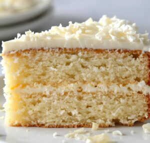 Bolo de Coco com Chocolate Branco