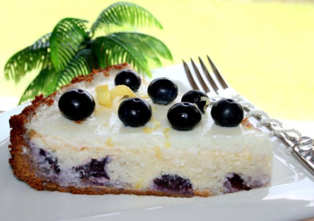 Cheesecake de limão e blueberries