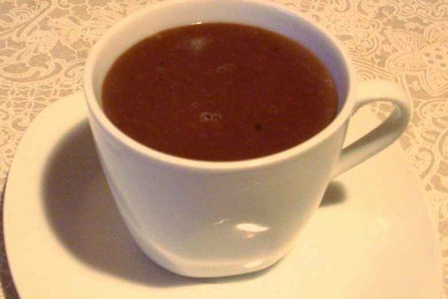 Chocolate quente cremoso simples